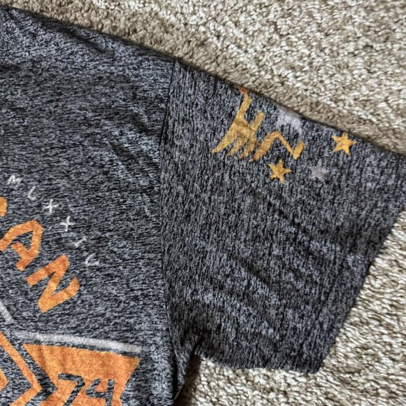 American Fighter Shirt Mens Large Gray Heather Graphic Training Division 1974 - Picture 3 of 9